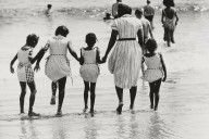 15025640_Mother_And_Four_Daughters_Entering_Water_At_Coney_Island
