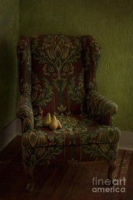3465823_Three_Pears_Sitting_In_A_Wing_Chair