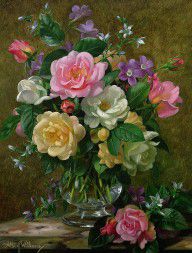 8070820_Roses_In_A_Glass_Vase
