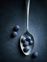 21526134 blueberries-on-spoon-still-life-johan-swanepoel