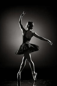 25424018 ballerina-dancing-johan-swanepoel